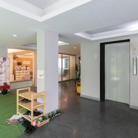 Resortel Lat Phrao 91 Bangkok Exterior foto